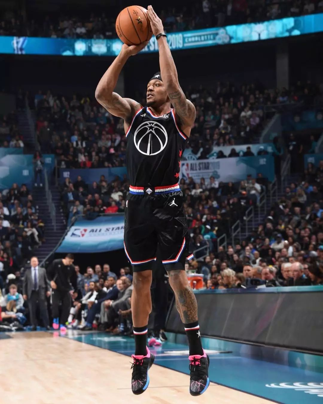 戴维斯并不 戴维斯并不